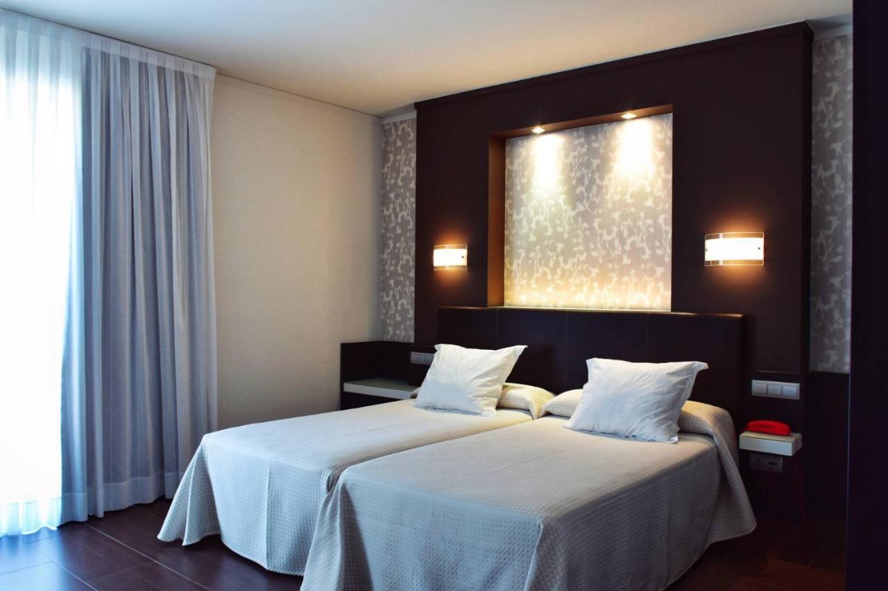 Hotel Alda Carril Vilagarcia de Arousa Bagian luar foto
